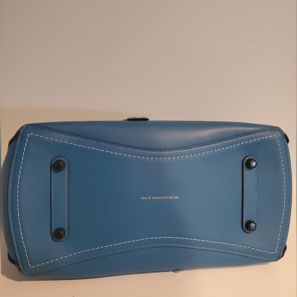 Coach ROGUE TOTE WITH BLUE LINKED TEA ROSE IN BLACK COPPER/RIVER - Picture 13 of 15